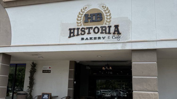 Historia Bakery & Café sign and entrance on E Hillcrest Dr, Thousand Oaks